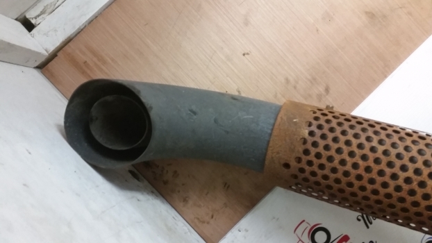 New Holland T5.100, T5.110, T5.120 Exhaust Pipe Assy 47939799 - Ispušna cijev za Traktor: slika New Holland T5.100, T5.110, T5.120 Exhaust Pipe Assy 47939799 - Ispušna cijev za Traktor New Holland T5.100, T5.110, T5.120 Exhaust Pipe Assy 47939799 - Ispušna cijev za Traktor: slika New Holland T5.100, T5.110, T5.120 Exhaust Pipe Assy 47939799 - Ispušna cijev za Traktor