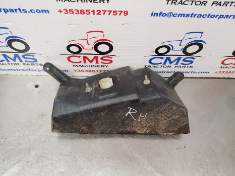New Holland T6010, T6000, T7000,t7,tail Light With Support Rh 82032772, 87747246 - Svjetla/ Rasvjeta: slika New Holland T6010, T6000, T7000,t7,tail Light With Support Rh 82032772, 87747246 - Svjetla/ Rasvjeta New Holland T6010, T6000, T7000,t7,tail Light With Support Rh 82032772, 87747246 - Svjetla/ Rasvjeta: slika New Holland T6010, T6000, T7000,t7,tail Light With Support Rh 82032772, 87747246 - Svjetla/ Rasvjeta