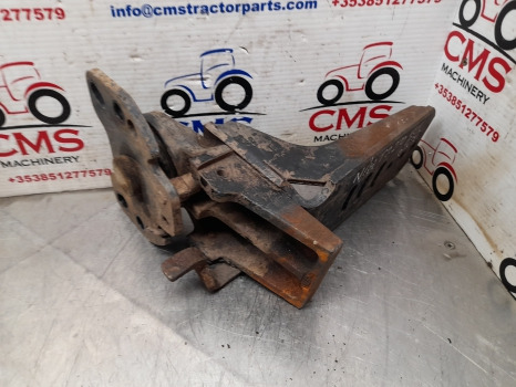 New Holland T7.270 Stage V, T7 Case Puma Front Mudguard Hub Rhs 48020802 - Blatobran: slika New Holland T7.270 Stage V, T7 Case Puma Front Mudguard Hub Rhs 48020802 - Blatobran New Holland T7.270 Stage V, T7 Case Puma Front Mudguard Hub Rhs 48020802 - Blatobran: slika New Holland T7.270 Stage V, T7 Case Puma Front Mudguard Hub Rhs 48020802 - Blatobran