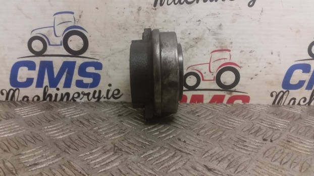 New Holland Tm Fiat F Series F100 - F130 Clutch Release Bearing 5149611 - Kvačilo i dijelovi za Poljoprivredni strojevi: slika New Holland Tm Fiat F Series F100 - F130 Clutch Release Bearing 5149611 - Kvačilo i dijelovi za Poljoprivredni strojevi New Holland Tm Fiat F Series F100 - F130 Clutch Release Bearing 5149611 - Kvačilo i dijelovi za Poljoprivredni strojevi: slika New Holland Tm Fiat F Series F100 - F130 Clutch Release Bearing 5149611 - Kvačilo i dijelovi za Poljoprivredni strojevi