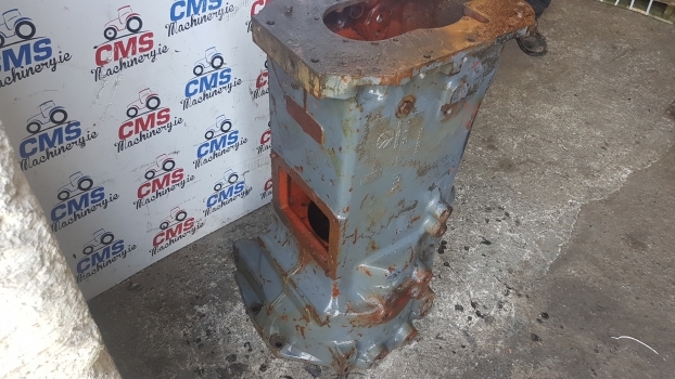 New Holland Ts Series Transmission Gearbox Housing 82006985, 82012331. - Mjenjač za Traktor: slika New Holland Ts Series Transmission Gearbox Housing 82006985, 82012331. - Mjenjač za Traktor New Holland Ts Series Transmission Gearbox Housing 82006985, 82012331. - Mjenjač za Traktor: slika New Holland Ts Series Transmission Gearbox Housing 82006985, 82012331. - Mjenjač za Traktor