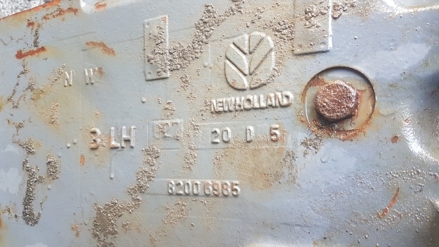 New Holland Ts Series Transmission Gearbox Housing 82006985, 82012331. - Mjenjač za Traktor: slika New Holland Ts Series Transmission Gearbox Housing 82006985, 82012331. - Mjenjač za Traktor New Holland Ts Series Transmission Gearbox Housing 82006985, 82012331. - Mjenjač za Traktor: slika New Holland Ts Series Transmission Gearbox Housing 82006985, 82012331. - Mjenjač za Traktor
