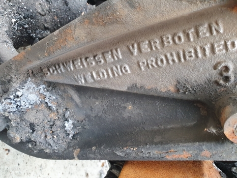Fendt 724 S4 Axle, Engine, Transmission, Lift, Linkage Parts Nut Dismantling - Rezervni dijelovi za Traktor: slika Fendt 724 S4 Axle, Engine, Transmission, Lift, Linkage Parts Nut Dismantling - Rezervni dijelovi za Traktor Fendt 724 S4 Axle, Engine, Transmission, Lift, Linkage Parts Nut Dismantling - Rezervni dijelovi za Traktor: slika Fendt 724 S4 Axle, Engine, Transmission, Lift, Linkage Parts Nut Dismantling - Rezervni dijelovi za Traktor