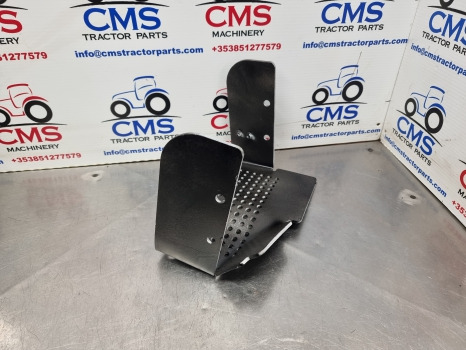 Mccormick Xtx 165, Xtx145 Tier 3 Pto Guard, Shield, 712743a1 - Rezervni dijelovi za Traktor: slika Mccormick Xtx 165, Xtx145 Tier 3 Pto Guard, Shield, 712743a1 - Rezervni dijelovi za Traktor Mccormick Xtx 165, Xtx145 Tier 3 Pto Guard, Shield, 712743a1 - Rezervni dijelovi za Traktor: slika Mccormick Xtx 165, Xtx145 Tier 3 Pto Guard, Shield, 712743a1 - Rezervni dijelovi za Traktor