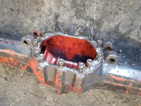 Same Dorado 85, 86, 60, 65 Front Axle Housing Beam 0.008.5332.0/90, 85332.0/80 - Prednja osovina: slika Same Dorado 85, 86, 60, 65 Front Axle Housing Beam 0.008.5332.0/90, 85332.0/80 - Prednja osovina Same Dorado 85, 86, 60, 65 Front Axle Housing Beam 0.008.5332.0/90, 85332.0/80 - Prednja osovina: slika Same Dorado 85, 86, 60, 65 Front Axle Housing Beam 0.008.5332.0/90, 85332.0/80 - Prednja osovina