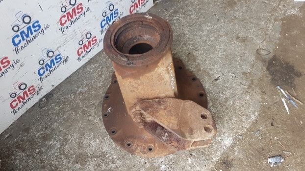 Same Rubin 120, Rear Half Axle Housing Lhs, Rhs 0.011.2725.0/40, 85033 - Stražnja osovina za Traktor: slika Same Rubin 120, Rear Half Axle Housing Lhs, Rhs 0.011.2725.0/40, 85033 - Stražnja osovina za Traktor Same Rubin 120, Rear Half Axle Housing Lhs, Rhs 0.011.2725.0/40, 85033 - Stražnja osovina za Traktor: slika Same Rubin 120, Rear Half Axle Housing Lhs, Rhs 0.011.2725.0/40, 85033 - Stražnja osovina za Traktor