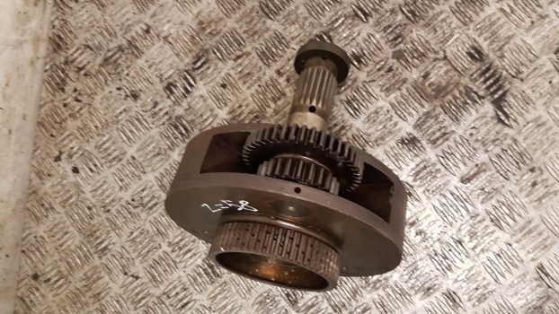 Same Rubin 120 Transmission Planetary Unit, Shaft 0.011.8732.0, 0.008.5262.0/60 - Prijenos za Traktor: slika Same Rubin 120 Transmission Planetary Unit, Shaft 0.011.8732.0, 0.008.5262.0/60 - Prijenos za Traktor Same Rubin 120 Transmission Planetary Unit, Shaft 0.011.8732.0, 0.008.5262.0/60 - Prijenos za Traktor: slika Same Rubin 120 Transmission Planetary Unit, Shaft 0.011.8732.0, 0.008.5262.0/60 - Prijenos za Traktor