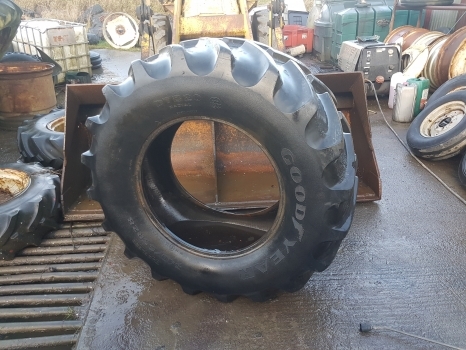 Tyre Dt820 Goodyear 540/65r28, 540/65 R28 - Guma za Traktor: slika  Tyre Dt820 Goodyear 540/65r28, 540/65 R28 - Guma za Traktor Tyre Dt820 Goodyear 540/65r28, 540/65 R28 - Guma za Traktor: slika  Tyre Dt820 Goodyear 540/65r28, 540/65 R28 - Guma za Traktor