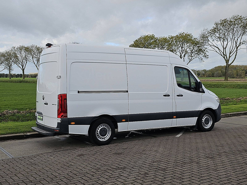 Mercedes-Benz Sprinter 314 L2H2 Standkachel! - Furgon: slika Mercedes-Benz Sprinter 314 L2H2 Standkachel! - Furgon Mercedes-Benz Sprinter 314 L2H2 Standkachel! - Furgon: slika Mercedes-Benz Sprinter 314 L2H2 Standkachel! - Furgon
