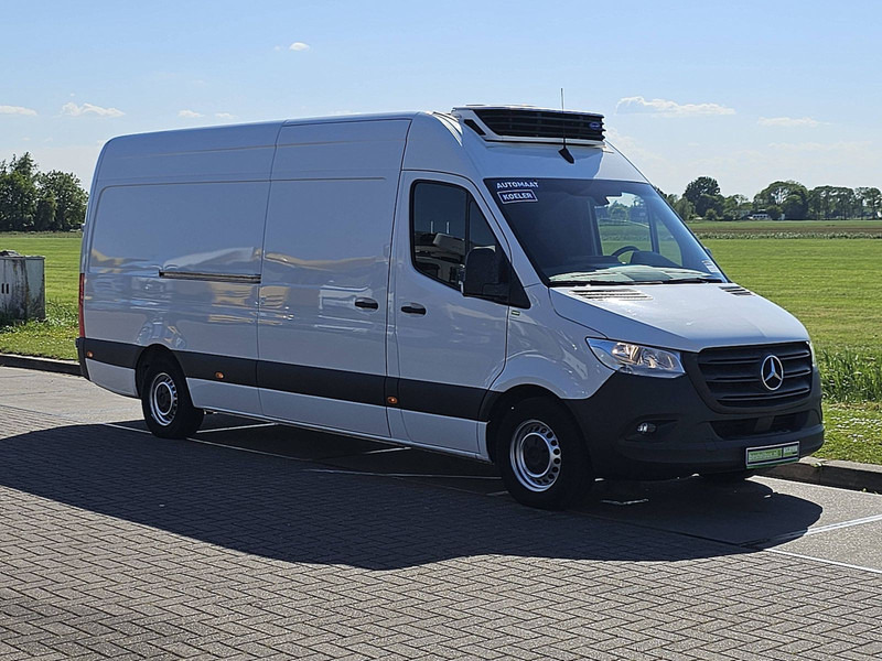 Mercedes-Benz Sprinter 314 L3H2 Maxi Koelwagen - Dostavno vozilo hladnjača: slika Mercedes-Benz Sprinter 314 L3H2 Maxi Koelwagen - Dostavno vozilo hladnjača Mercedes-Benz Sprinter 314 L3H2 Maxi Koelwagen - Dostavno vozilo hladnjača: slika Mercedes-Benz Sprinter 314 L3H2 Maxi Koelwagen - Dostavno vozilo hladnjača