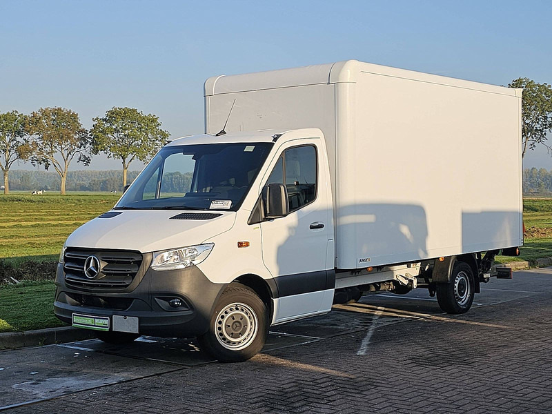 Mercedes-Benz Sprinter 317 Bakwagen Laadklep! - Dostavno vozilo sa zatvorenim sandukom: slika Mercedes-Benz Sprinter 317 Bakwagen Laadklep! - Dostavno vozilo sa zatvorenim sandukom Mercedes-Benz Sprinter 317 Bakwagen Laadklep! - Dostavno vozilo sa zatvorenim sandukom: slika Mercedes-Benz Sprinter 317 Bakwagen Laadklep! - Dostavno vozilo sa zatvorenim sandukom