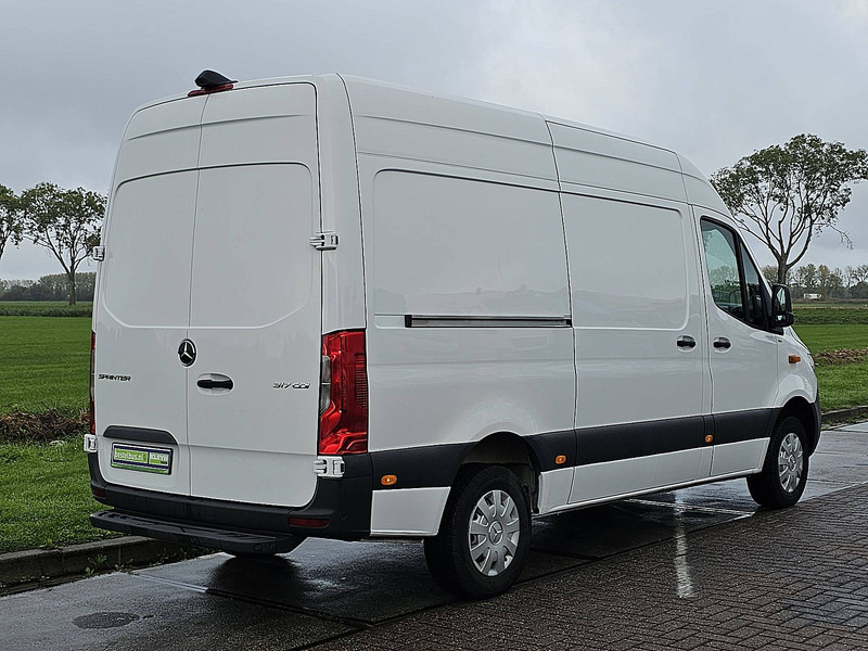 Mercedes-Benz Sprinter 317 L2H2 Navi RWD - Furgon: slika Mercedes-Benz Sprinter 317 L2H2 Navi RWD - Furgon Mercedes-Benz Sprinter 317 L2H2 Navi RWD - Furgon: slika Mercedes-Benz Sprinter 317 L2H2 Navi RWD - Furgon