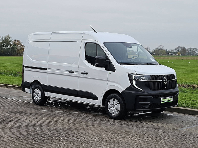 Renault Master 2.3 L2H2 3-Zits CarPlay! - Furgon: slika Renault Master 2.3 L2H2 3-Zits CarPlay! - Furgon Renault Master 2.3 L2H2 3-Zits CarPlay! - Furgon: slika Renault Master 2.3 L2H2 3-Zits CarPlay! - Furgon