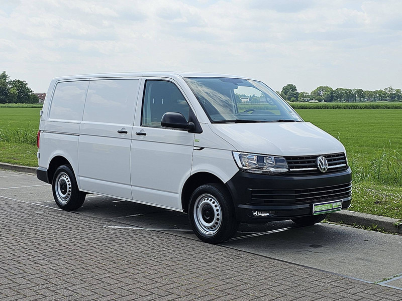 Volkswagen Transporter 2.0 TDI L1H1 Navi Euro6 NAP! - Mali kombi: slika Volkswagen Transporter 2.0 TDI L1H1 Navi Euro6 NAP! - Mali kombi Volkswagen Transporter 2.0 TDI L1H1 Navi Euro6 NAP! - Mali kombi: slika Volkswagen Transporter 2.0 TDI L1H1 Navi Euro6 NAP! - Mali kombi