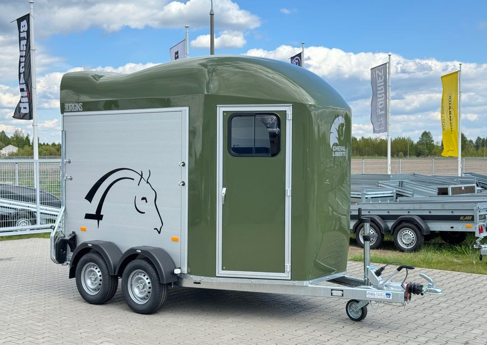 Cheval Liberte Gold Orgin Alu + siodlarnia , do przewozu 2 koni , 2000 kg - Prikolica za konje: slika Cheval Liberte Gold Orgin Alu + siodlarnia , do przewozu 2 koni , 2000 kg - Prikolica za konje Cheval Liberte Gold Orgin Alu + siodlarnia , do przewozu 2 koni , 2000 kg - Prikolica za konje: slika Cheval Liberte Gold Orgin Alu + siodlarnia , do przewozu 2 koni , 2000 kg - Prikolica za konje
