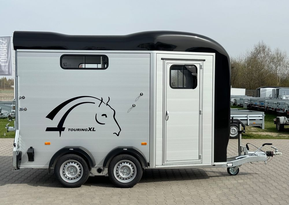 Cheval Liberte Touring Country XL przyczepa na dwa konie | duża siodlarnia | drzwi boczne | rampa przednia | 387×179 cm | ALUMINIOWA | Debon | dostawa | mocna i solidna | - Prikolica za konje: slika Cheval Liberte Touring Country XL przyczepa na dwa konie | duża siodlarnia | drzwi boczne | rampa przednia | 387×179 cm | ALUMINIOWA | Debon | dostawa | mocna i solidna | - Prikolica za konje Cheval Liberte Touring Country XL przyczepa na dwa konie | duża siodlarnia | drzwi boczne | rampa przednia | 387×179 cm | ALUMINIOWA | Debon | dostawa | mocna i solidna | - Prikolica za konje: slika Cheval Liberte Touring Country XL przyczepa na dwa konie | duża siodlarnia | drzwi boczne | rampa przednia | 387×179 cm | ALUMINIOWA | Debon | dostawa | mocna i solidna | - Prikolica za konje