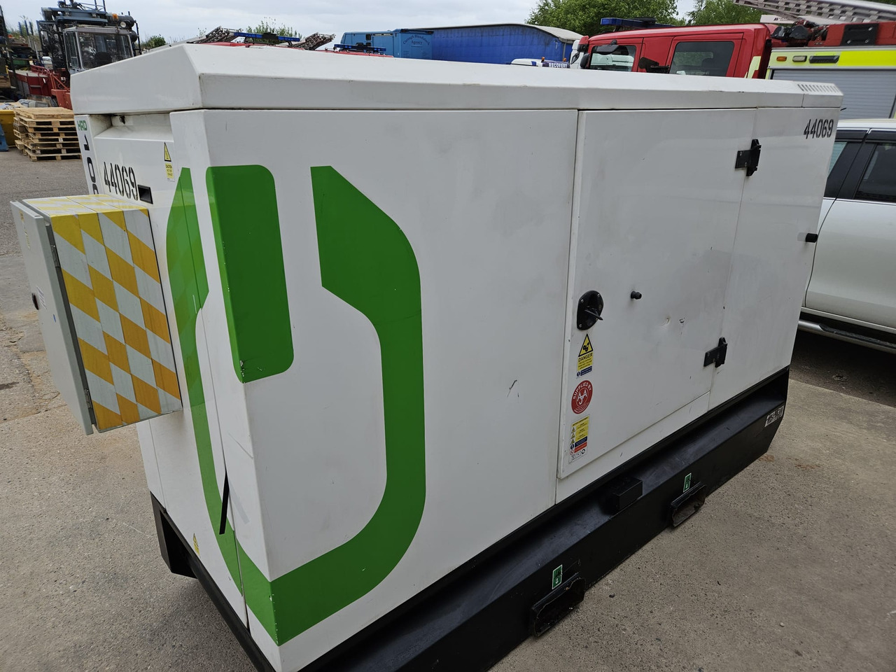 HGI 100KVA PERKINS GENERATOR DIESEL SILENT RENTAL SPECIFICATION HGI 100KVA PERKINS GENERATOR DIESEL SILENT RENTAL SPECIFICATION - Generatorski set: slika HGI 100KVA PERKINS GENERATOR DIESEL SILENT RENTAL SPECIFICATION HGI 100KVA PERKINS GENERATOR DIESEL SILENT RENTAL SPECIFICATION - Generatorski set HGI 100KVA PERKINS GENERATOR DIESEL SILENT RENTAL SPECIFICATION HGI 100KVA PERKINS GENERATOR DIESEL SILENT RENTAL SPECIFICATION - Generatorski set: slika HGI 100KVA PERKINS GENERATOR DIESEL SILENT RENTAL SPECIFICATION HGI 100KVA PERKINS GENERATOR DIESEL SILENT RENTAL SPECIFICATION - Generatorski set
