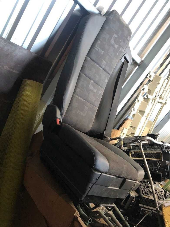 Foteli siedzenia komplet Mercedes Actros nowe - Sjedalo za Kamion: slika Foteli siedzenia komplet Mercedes Actros nowe - Sjedalo za Kamion Foteli siedzenia komplet Mercedes Actros nowe - Sjedalo za Kamion: slika Foteli siedzenia komplet Mercedes Actros nowe - Sjedalo za Kamion