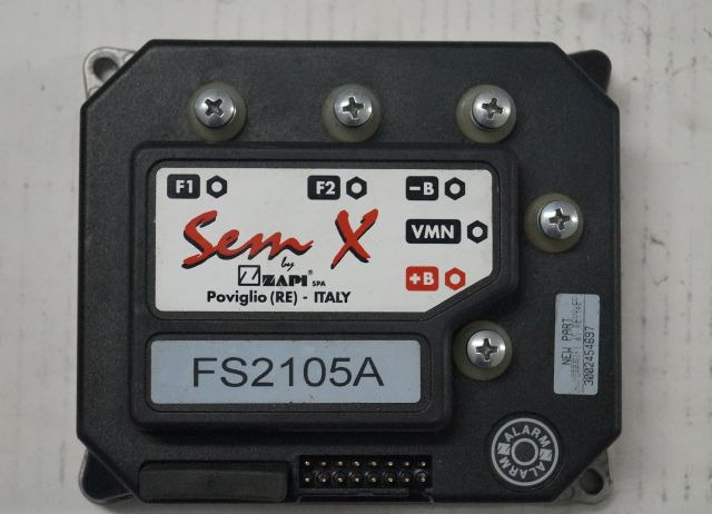 Atlet 3002454697 | Stuur regeling Steering controller Zapi Sem X FS2105A - Upravljačka jedinica (ECU) za Oprema za rukovanje materijalima: slika Atlet 3002454697 | Stuur regeling Steering controller Zapi Sem X FS2105A - Upravljačka jedinica (ECU) za Oprema za rukovanje materijalima Atlet 3002454697 | Stuur regeling Steering controller Zapi Sem X FS2105A - Upravljačka jedinica (ECU) za Oprema za rukovanje materijalima: slika Atlet 3002454697 | Stuur regeling Steering controller Zapi Sem X FS2105A - Upravljačka jedinica (ECU) za Oprema za rukovanje materijalima