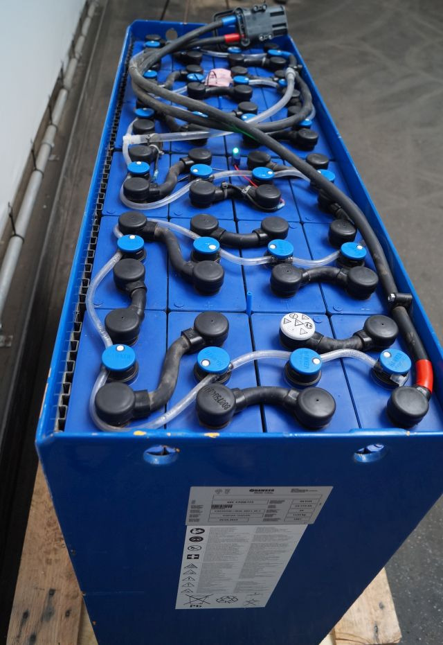 Hawker unknown | Battery 48V775Ah 48 5 PZMM775 Year 2023 weight 1132 kg sn. 8087  - Akumulator za Oprema za rukovanje materijalima: slika Hawker unknown | Battery 48V775Ah 48 5 PZMM775 Year 2023 weight 1132 kg sn. 8087  - Akumulator za Oprema za rukovanje materijalima Hawker unknown | Battery 48V775Ah 48 5 PZMM775 Year 2023 weight 1132 kg sn. 8087  - Akumulator za Oprema za rukovanje materijalima: slika Hawker unknown | Battery 48V775Ah 48 5 PZMM775 Year 2023 weight 1132 kg sn. 8087  - Akumulator za Oprema za rukovanje materijalima