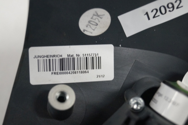 Jungheinrich 51157751 | Directional switch for ERE120/225 with folding platform - Električni sustav za Oprema za rukovanje materijalima: slika Jungheinrich 51157751 | Directional switch for ERE120/225 with folding platform - Električni sustav za Oprema za rukovanje materijalima Jungheinrich 51157751 | Directional switch for ERE120/225 with folding platform - Električni sustav za Oprema za rukovanje materijalima: slika Jungheinrich 51157751 | Directional switch for ERE120/225 with folding platform - Električni sustav za Oprema za rukovanje materijalima