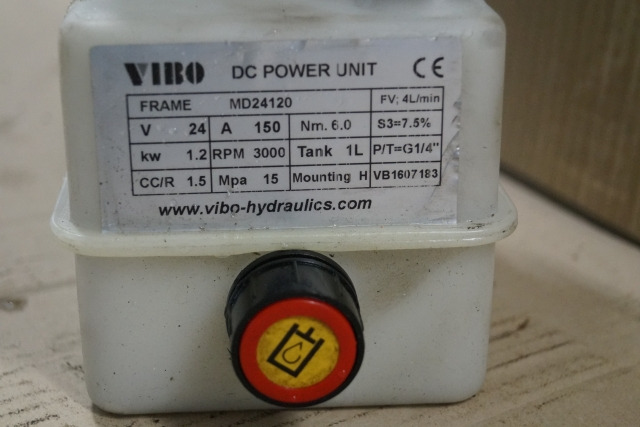 Jungheinrich 51773808 | Pump unit VIBO MD24120 24V 1,2Kw for EJE M13 Pump unit VIBO MD24120 24V 1,2Kw for EJE M13 - Hidraulična pumpa za Oprema za rukovanje materijalima: slika Jungheinrich 51773808 | Pump unit VIBO MD24120 24V 1,2Kw for EJE M13 Pump unit VIBO MD24120 24V 1,2Kw for EJE M13 - Hidraulična pumpa za Oprema za rukovanje materijalima Jungheinrich 51773808 | Pump unit VIBO MD24120 24V 1,2Kw for EJE M13 Pump unit VIBO MD24120 24V 1,2Kw for EJE M13 - Hidraulična pumpa za Oprema za rukovanje materijalima: slika Jungheinrich 51773808 | Pump unit VIBO MD24120 24V 1,2Kw for EJE M13 Pump unit VIBO MD24120 24V 1,2Kw for EJE M13 - Hidraulična pumpa za Oprema za rukovanje materijalima