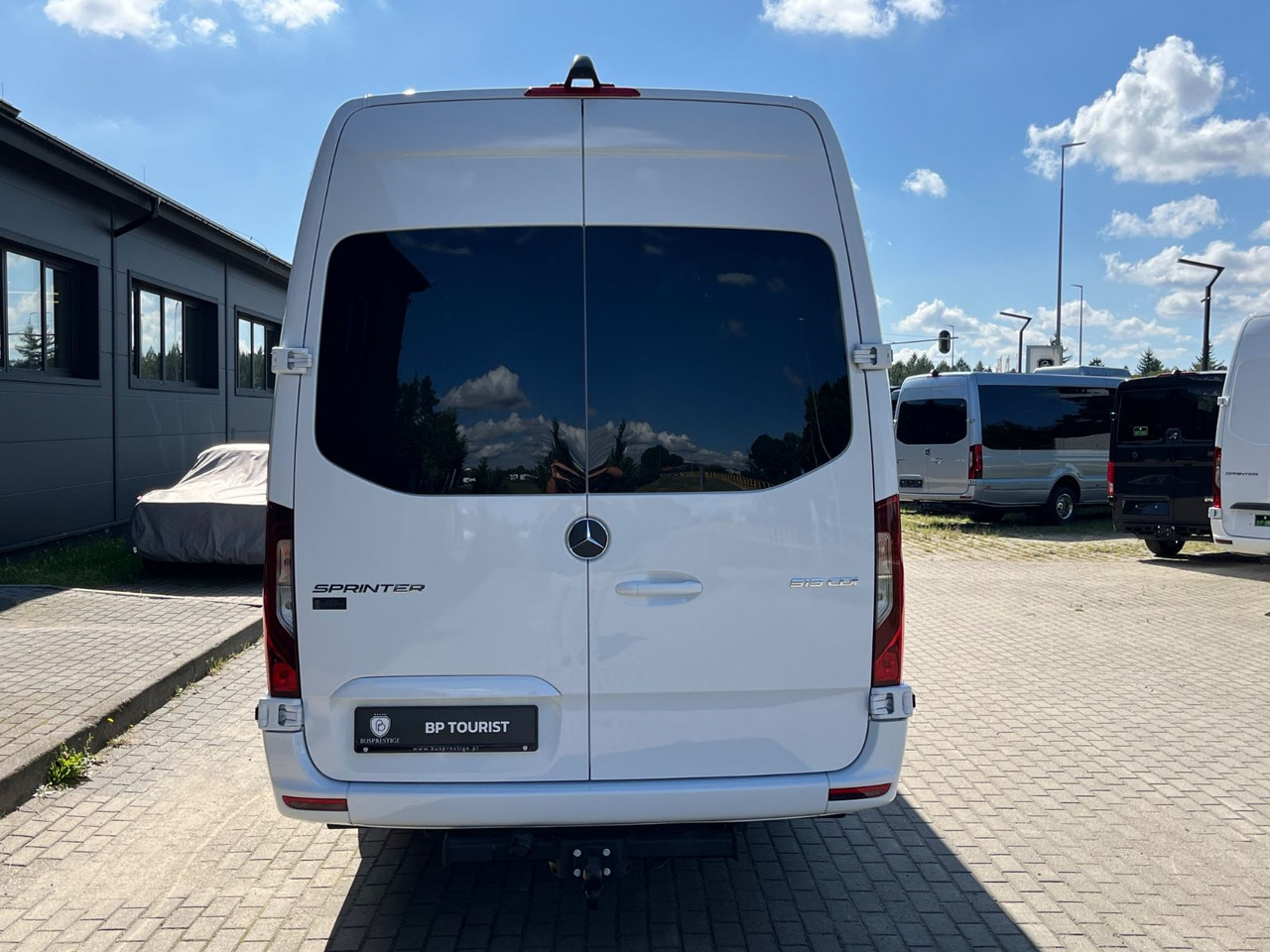 Mercedes-Benz Sprinter 519 TOURIST XL / 21 to 24 Seats / NEW! - Minibus, Putnički kombi: slika Mercedes-Benz Sprinter 519 TOURIST XL / 21 to 24 Seats / NEW! - Minibus, Putnički kombi Mercedes-Benz Sprinter 519 TOURIST XL / 21 to 24 Seats / NEW! - Minibus, Putnički kombi: slika Mercedes-Benz Sprinter 519 TOURIST XL / 21 to 24 Seats / NEW! - Minibus, Putnički kombi