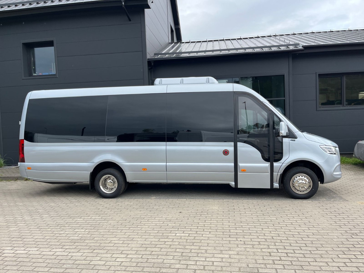 Mercedes-Benz Sprinter 519 TRANSFER XL / 22+1+1 / ON STOCK!!! Mercedes-Benz Sprinter 519 TOURIST XL/ 21-24 Seats/ IN STOCK! - Minibus, Putnički kombi: slika Mercedes-Benz Sprinter 519 TRANSFER XL / 22+1+1 / ON STOCK!!! Mercedes-Benz Sprinter 519 TOURIST XL/ 21-24 Seats/ IN STOCK! - Minibus, Putnički kombi Mercedes-Benz Sprinter 519 TRANSFER XL / 22+1+1 / ON STOCK!!! Mercedes-Benz Sprinter 519 TOURIST XL/ 21-24 Seats/ IN STOCK! - Minibus, Putnički kombi: slika Mercedes-Benz Sprinter 519 TRANSFER XL / 22+1+1 / ON STOCK!!! Mercedes-Benz Sprinter 519 TOURIST XL/ 21-24 Seats/ IN STOCK! - Minibus, Putnički kombi