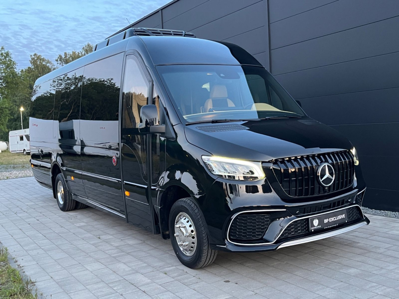 Mercedes-Benz Sprinter 519 XL /19+1+1/Luxury Bus /Coming Soon! Mercedes-Benz Sprinter 519 XL /19+1+1/Luxury /Panorama Windows - Minibus, Putnički kombi: slika Mercedes-Benz Sprinter 519 XL /19+1+1/Luxury Bus /Coming Soon! Mercedes-Benz Sprinter 519 XL /19+1+1/Luxury /Panorama Windows - Minibus, Putnički kombi Mercedes-Benz Sprinter 519 XL /19+1+1/Luxury Bus /Coming Soon! Mercedes-Benz Sprinter 519 XL /19+1+1/Luxury /Panorama Windows - Minibus, Putnički kombi: slika Mercedes-Benz Sprinter 519 XL /19+1+1/Luxury Bus /Coming Soon! Mercedes-Benz Sprinter 519 XL /19+1+1/Luxury /Panorama Windows - Minibus, Putnički kombi