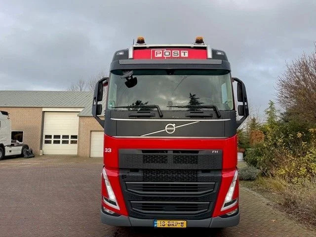 Volvo FH - Kamion-šasija: slika Volvo FH - Kamion-šasija Volvo FH - Kamion-šasija: slika Volvo FH - Kamion-šasija