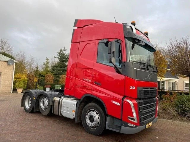Kamion-šasija Volvo FH: slika Kamion-šasija Volvo FH