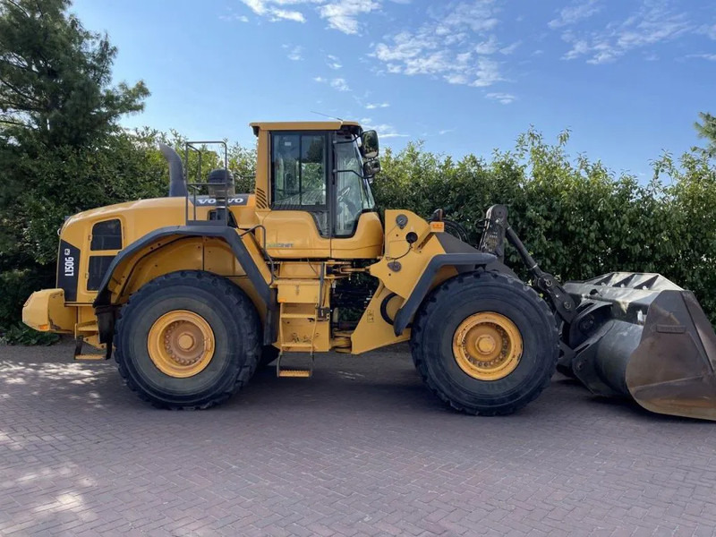 Volvo L150 G - Utovarivač na kotačima: slika Volvo L150 G - Utovarivač na kotačima Volvo L150 G - Utovarivač na kotačima: slika Volvo L150 G - Utovarivač na kotačima