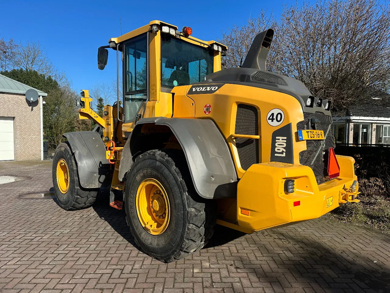 Volvo L90 H - Utovarivač na kotačima: slika Volvo L90 H - Utovarivač na kotačima Volvo L90 H - Utovarivač na kotačima: slika Volvo L90 H - Utovarivač na kotačima