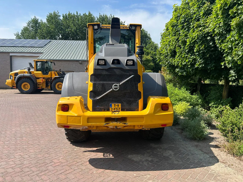 Volvo L90 H - Utovarivač na kotačima: slika Volvo L90 H - Utovarivač na kotačima Volvo L90 H - Utovarivač na kotačima: slika Volvo L90 H - Utovarivač na kotačima