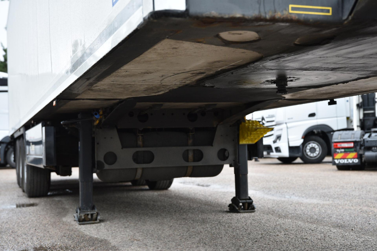 Poluprikolica hladnjača Krone SDR Double Deck Cool Liner FP45 ThermoKing SLXi 300 Lifting Axle: slika Poluprikolica hladnjača Krone SDR Double Deck Cool Liner FP45 ThermoKing SLXi 300 Lifting Axle