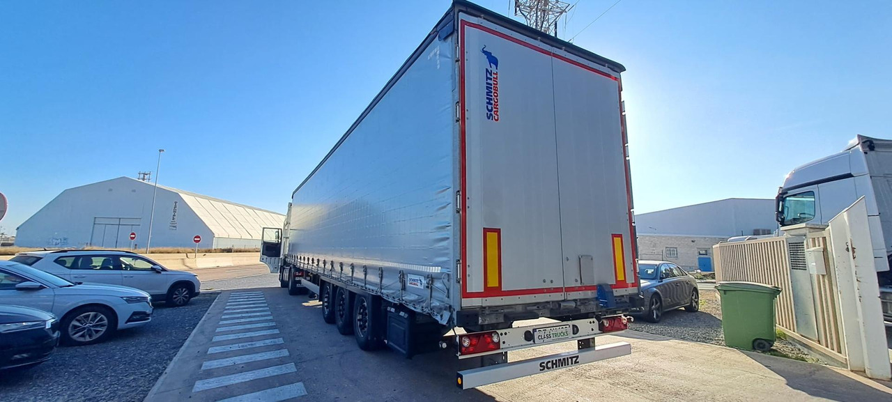 Schmitz Cargobull SCS24/L Varios - Poluprikolica s ceradom: slika Schmitz Cargobull SCS24/L Varios - Poluprikolica s ceradom Schmitz Cargobull SCS24/L Varios - Poluprikolica s ceradom: slika Schmitz Cargobull SCS24/L Varios - Poluprikolica s ceradom