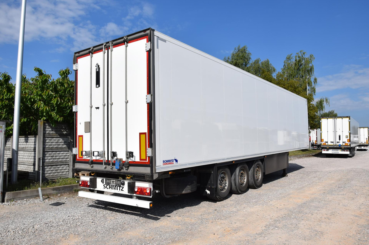 Schmitz Cargobull SKO FP 45 Carrier Vector 1550 - Poluprikolica hladnjača: slika Schmitz Cargobull SKO FP 45 Carrier Vector 1550 - Poluprikolica hladnjača Schmitz Cargobull SKO FP 45 Carrier Vector 1550 - Poluprikolica hladnjača: slika Schmitz Cargobull SKO FP 45 Carrier Vector 1550 - Poluprikolica hladnjača