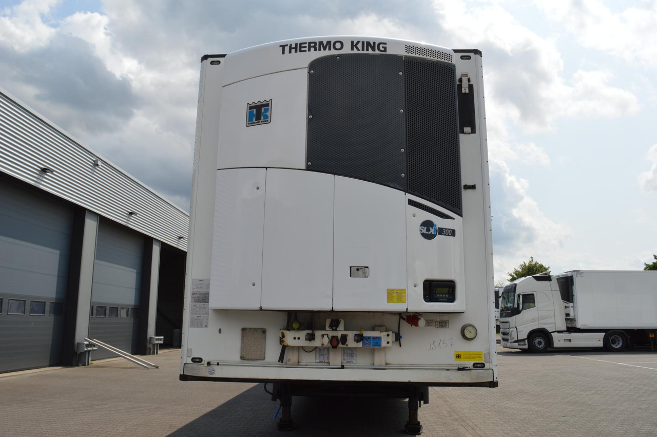 Schmitz Cargobull SKO FP 45 ThermoKing SLXi 300 - Poluprikolica hladnjača: slika Schmitz Cargobull SKO FP 45 ThermoKing SLXi 300 - Poluprikolica hladnjača Schmitz Cargobull SKO FP 45 ThermoKing SLXi 300 - Poluprikolica hladnjača: slika Schmitz Cargobull SKO FP 45 ThermoKing SLXi 300 - Poluprikolica hladnjača