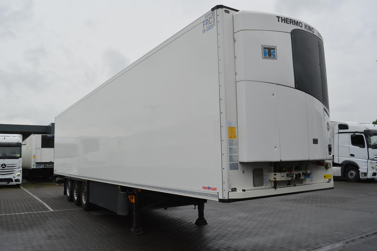 Schmitz Cargobull SKO FP 45 ThermoKing SLXi 300 - Poluprikolica hladnjača: slika Schmitz Cargobull SKO FP 45 ThermoKing SLXi 300 - Poluprikolica hladnjača Schmitz Cargobull SKO FP 45 ThermoKing SLXi 300 - Poluprikolica hladnjača: slika Schmitz Cargobull SKO FP 45 ThermoKing SLXi 300 - Poluprikolica hladnjača