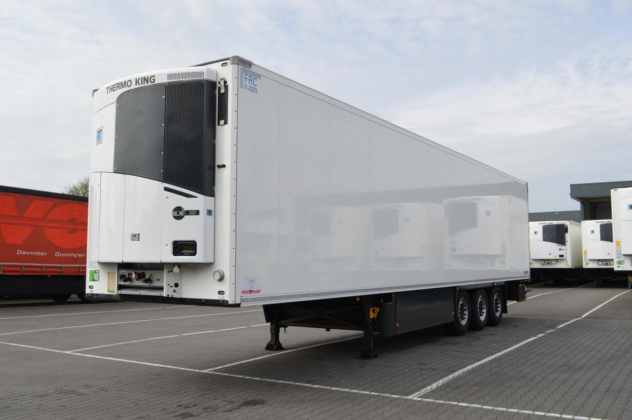 Schmitz Cargobull SKO FP 45 ThermoKing SLXi 300 - Poluprikolica hladnjača: slika Schmitz Cargobull SKO FP 45 ThermoKing SLXi 300 - Poluprikolica hladnjača Schmitz Cargobull SKO FP 45 ThermoKing SLXi 300 - Poluprikolica hladnjača: slika Schmitz Cargobull SKO FP 45 ThermoKing SLXi 300 - Poluprikolica hladnjača