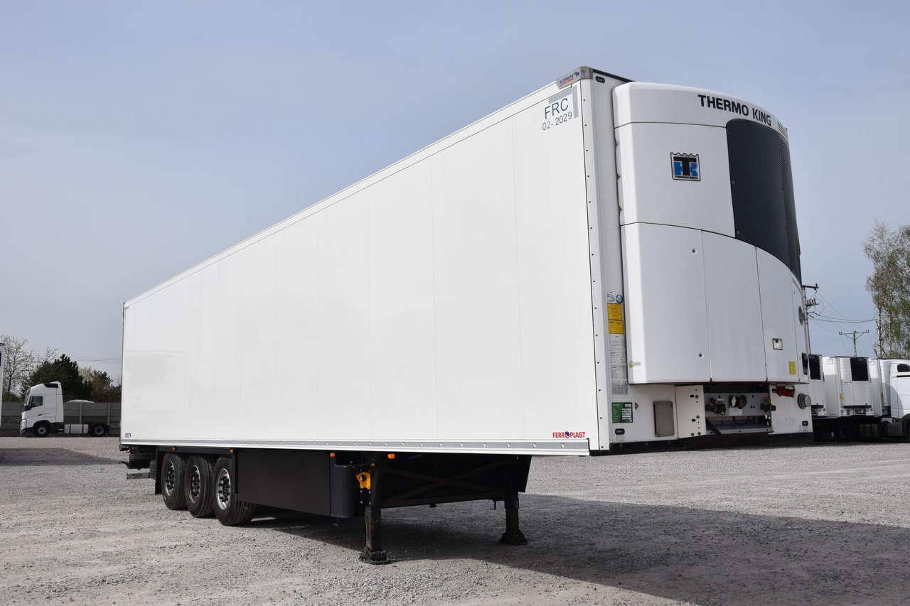 Schmitz Cargobull SKO FP 45 ThermoKing SLXi 300 - Poluprikolica hladnjača: slika Schmitz Cargobull SKO FP 45 ThermoKing SLXi 300 - Poluprikolica hladnjača Schmitz Cargobull SKO FP 45 ThermoKing SLXi 300 - Poluprikolica hladnjača: slika Schmitz Cargobull SKO FP 45 ThermoKing SLXi 300 - Poluprikolica hladnjača