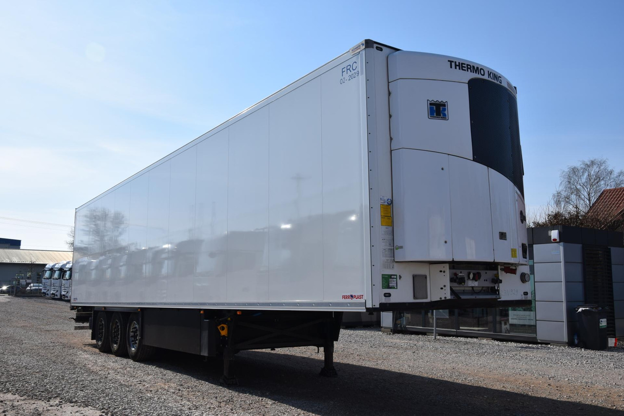 Schmitz Cargobull SKO FP 45 ThermoKing SLXi 300 - Poluprikolica hladnjača: slika Schmitz Cargobull SKO FP 45 ThermoKing SLXi 300 - Poluprikolica hladnjača Schmitz Cargobull SKO FP 45 ThermoKing SLXi 300 - Poluprikolica hladnjača: slika Schmitz Cargobull SKO FP 45 ThermoKing SLXi 300 - Poluprikolica hladnjača
