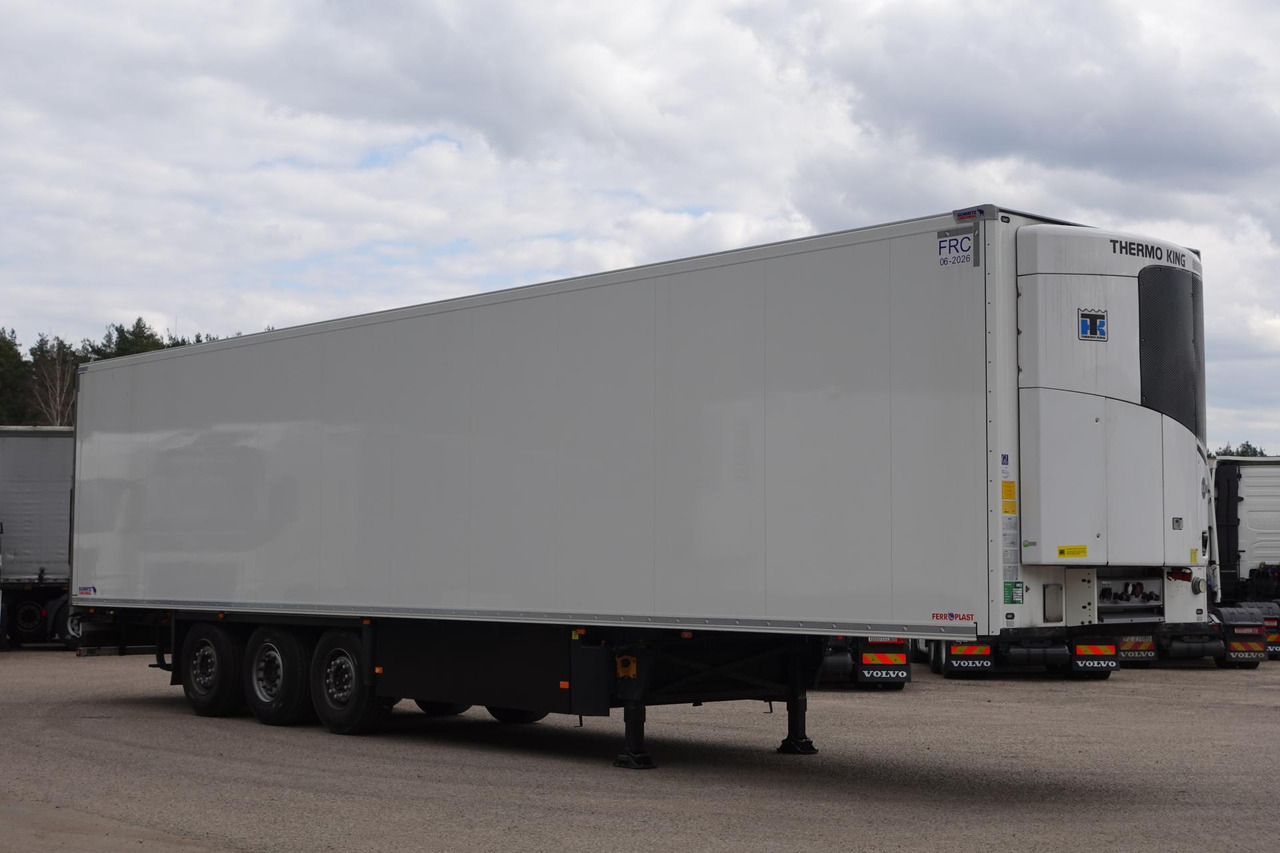 Schmitz Cargobull SKO FP 60 ThermoKing SLXi 300 - Poluprikolica hladnjača: slika Schmitz Cargobull SKO FP 60 ThermoKing SLXi 300 - Poluprikolica hladnjača Schmitz Cargobull SKO FP 60 ThermoKing SLXi 300 - Poluprikolica hladnjača: slika Schmitz Cargobull SKO FP 60 ThermoKing SLXi 300 - Poluprikolica hladnjača