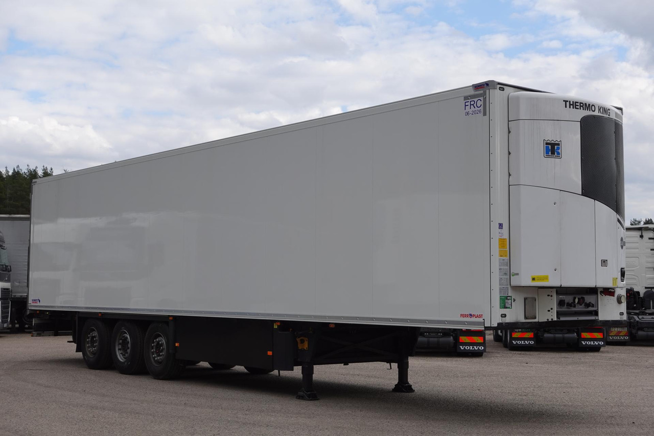 Schmitz Cargobull SKO FP 60 ThermoKing SLXi 300 - Poluprikolica hladnjača: slika Schmitz Cargobull SKO FP 60 ThermoKing SLXi 300 - Poluprikolica hladnjača Schmitz Cargobull SKO FP 60 ThermoKing SLXi 300 - Poluprikolica hladnjača: slika Schmitz Cargobull SKO FP 60 ThermoKing SLXi 300 - Poluprikolica hladnjača
