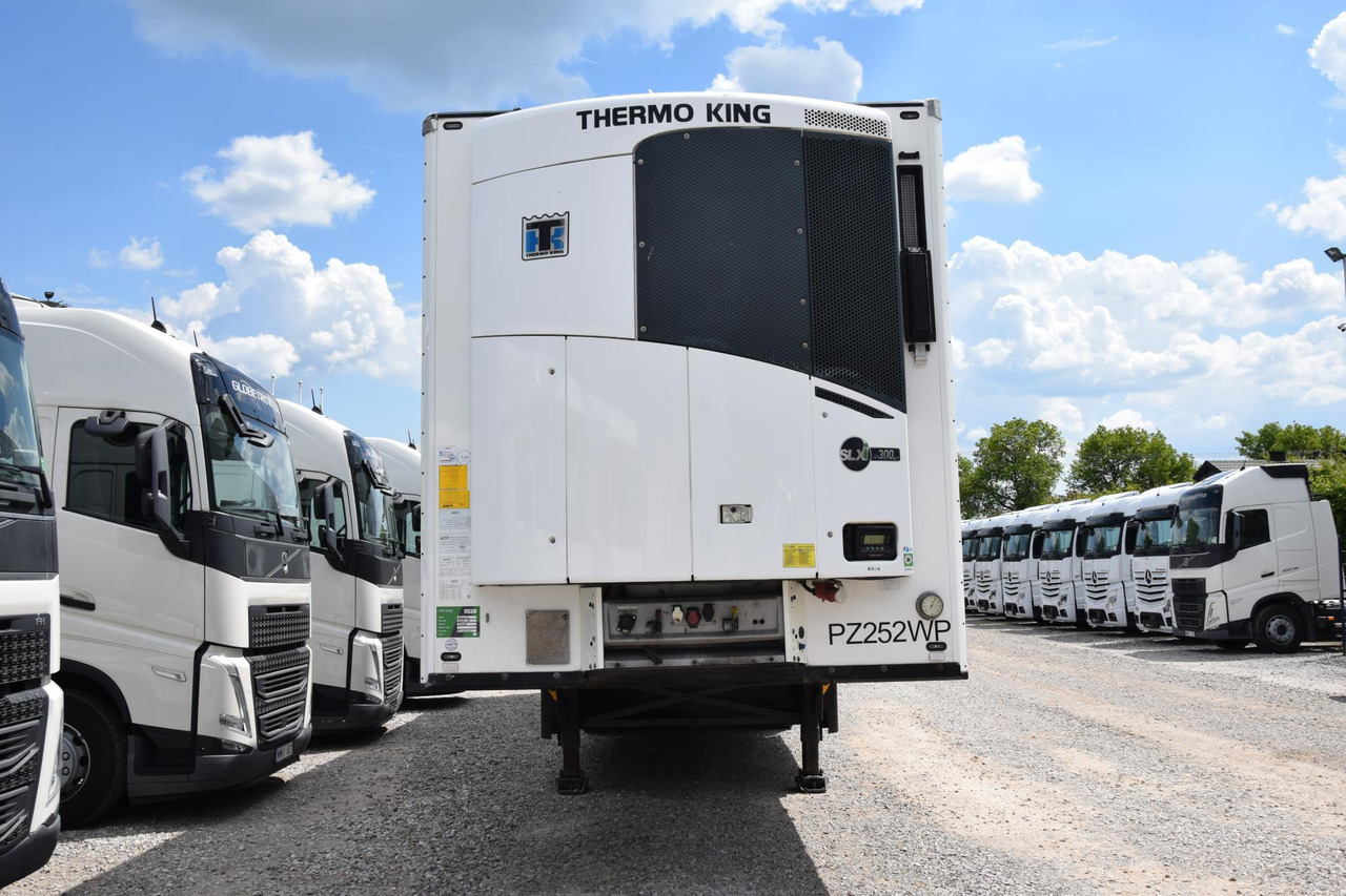 Schmitz Cargobull SKO FP 60 ThermoKing SLXi 300 - Poluprikolica hladnjača: slika Schmitz Cargobull SKO FP 60 ThermoKing SLXi 300 - Poluprikolica hladnjača Schmitz Cargobull SKO FP 60 ThermoKing SLXi 300 - Poluprikolica hladnjača: slika Schmitz Cargobull SKO FP 60 ThermoKing SLXi 300 - Poluprikolica hladnjača