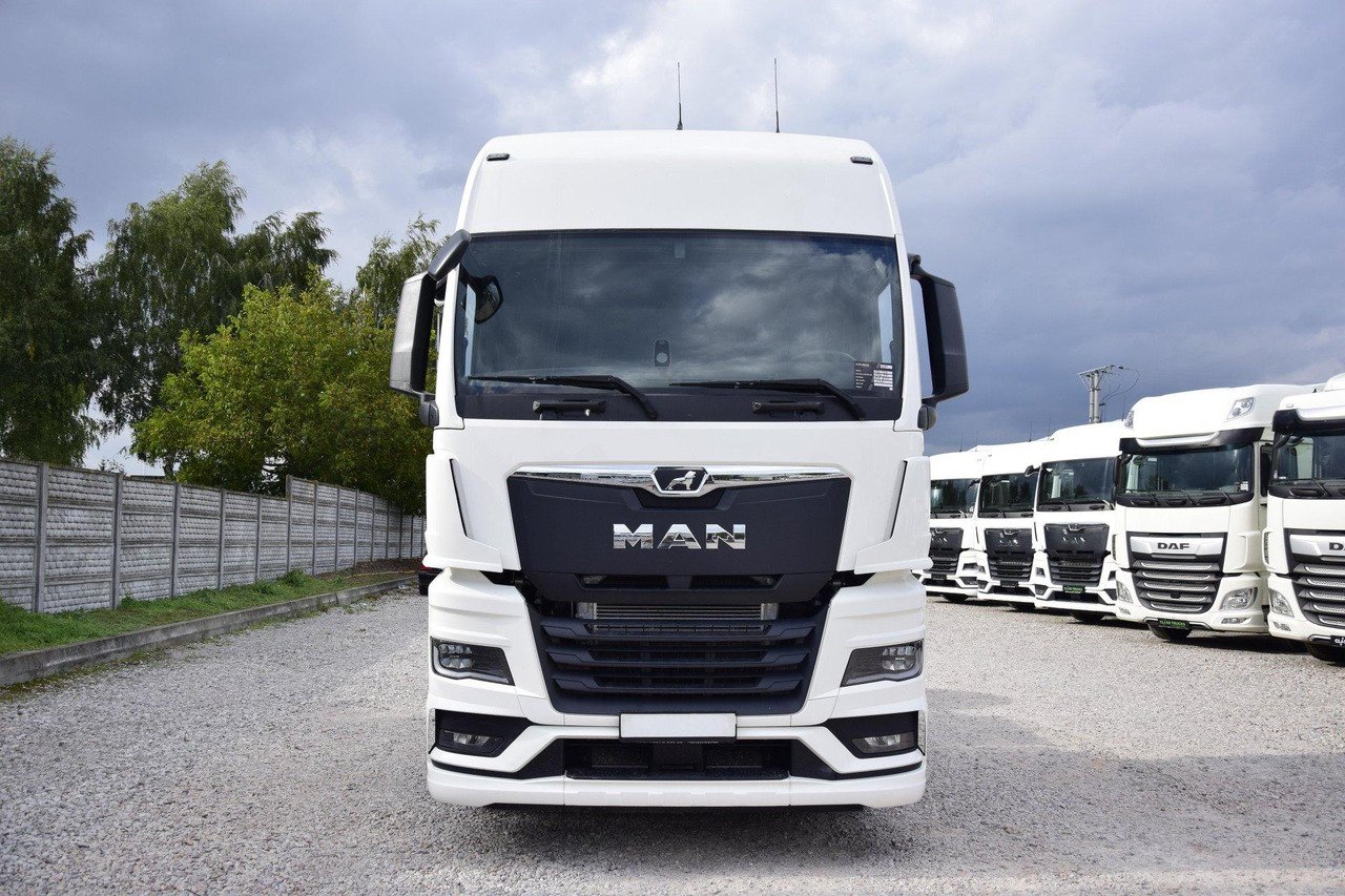 MAN TGX 18.470 GX - Tegljač: slika MAN TGX 18.470 GX - Tegljač MAN TGX 18.470 GX - Tegljač: slika MAN TGX 18.470 GX - Tegljač