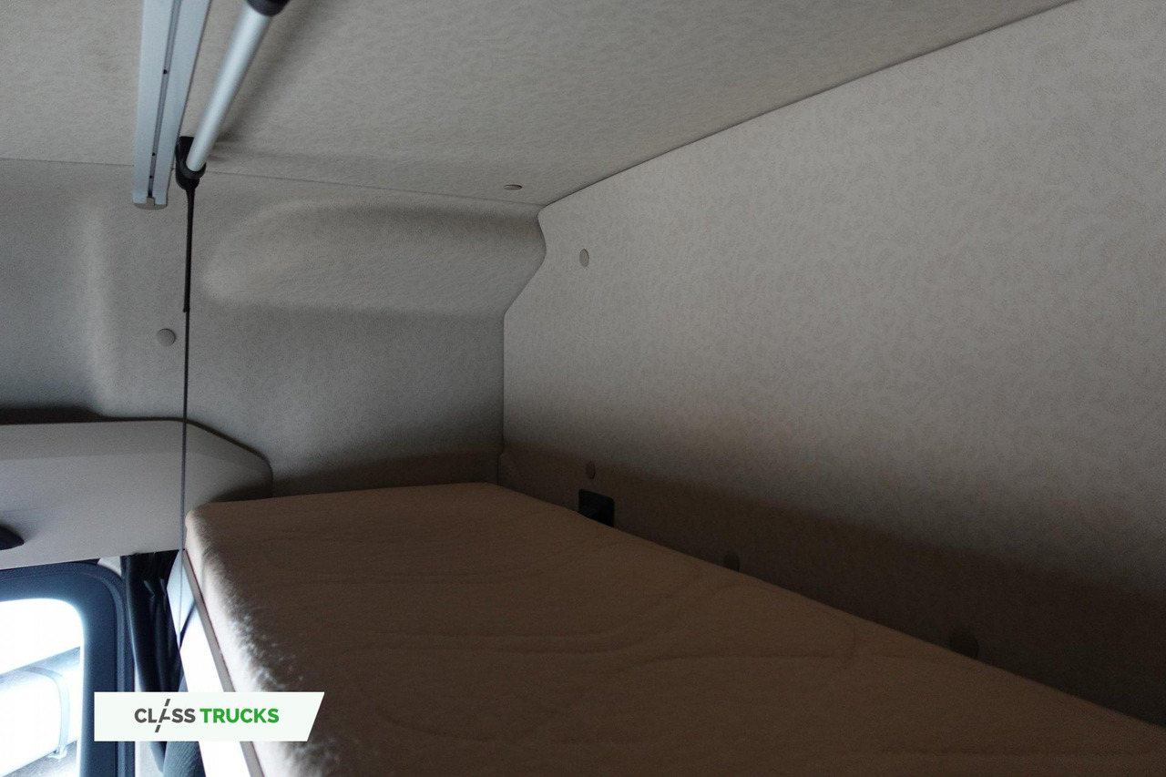 Tegljač Mercedes-Benz Actros 5 1845 BigSpace: slika Tegljač Mercedes-Benz Actros 5 1845 BigSpace