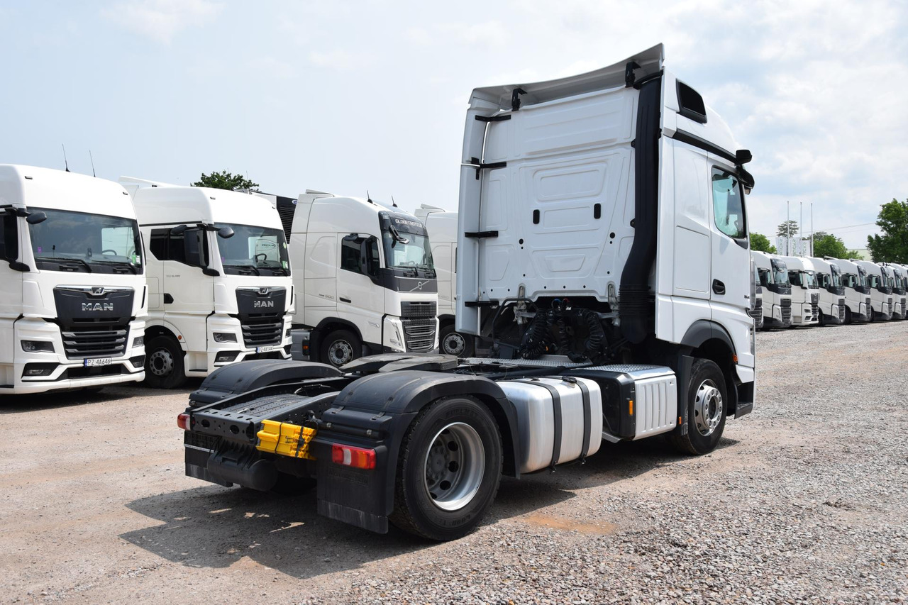 Mercedes-Benz Actros 5 1845 BigSpace - Tegljač: slika Mercedes-Benz Actros 5 1845 BigSpace - Tegljač Mercedes-Benz Actros 5 1845 BigSpace - Tegljač: slika Mercedes-Benz Actros 5 1845 BigSpace - Tegljač