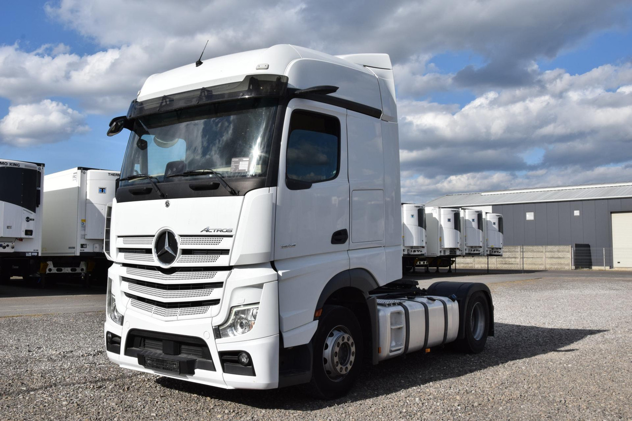 Mercedes-Benz Actros 5 1845 BigSpace - Tegljač: slika Mercedes-Benz Actros 5 1845 BigSpace - Tegljač Mercedes-Benz Actros 5 1845 BigSpace - Tegljač: slika Mercedes-Benz Actros 5 1845 BigSpace - Tegljač