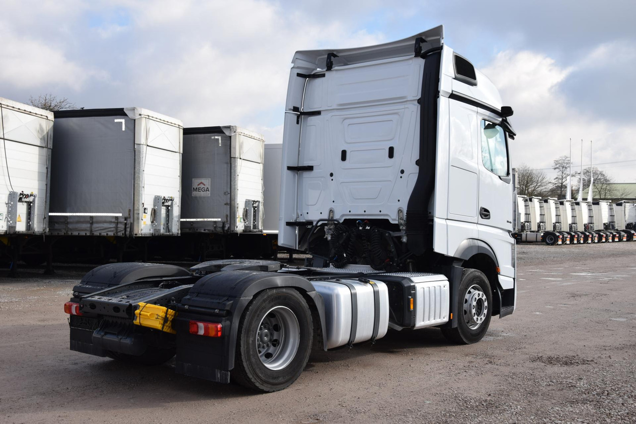 Mercedes-Benz Actros 5 1845 BigSpace - Tegljač: slika Mercedes-Benz Actros 5 1845 BigSpace - Tegljač Mercedes-Benz Actros 5 1845 BigSpace - Tegljač: slika Mercedes-Benz Actros 5 1845 BigSpace - Tegljač